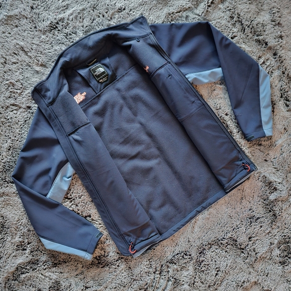 Blue two tones North Face Jacket sz L - Picture 4 of 5